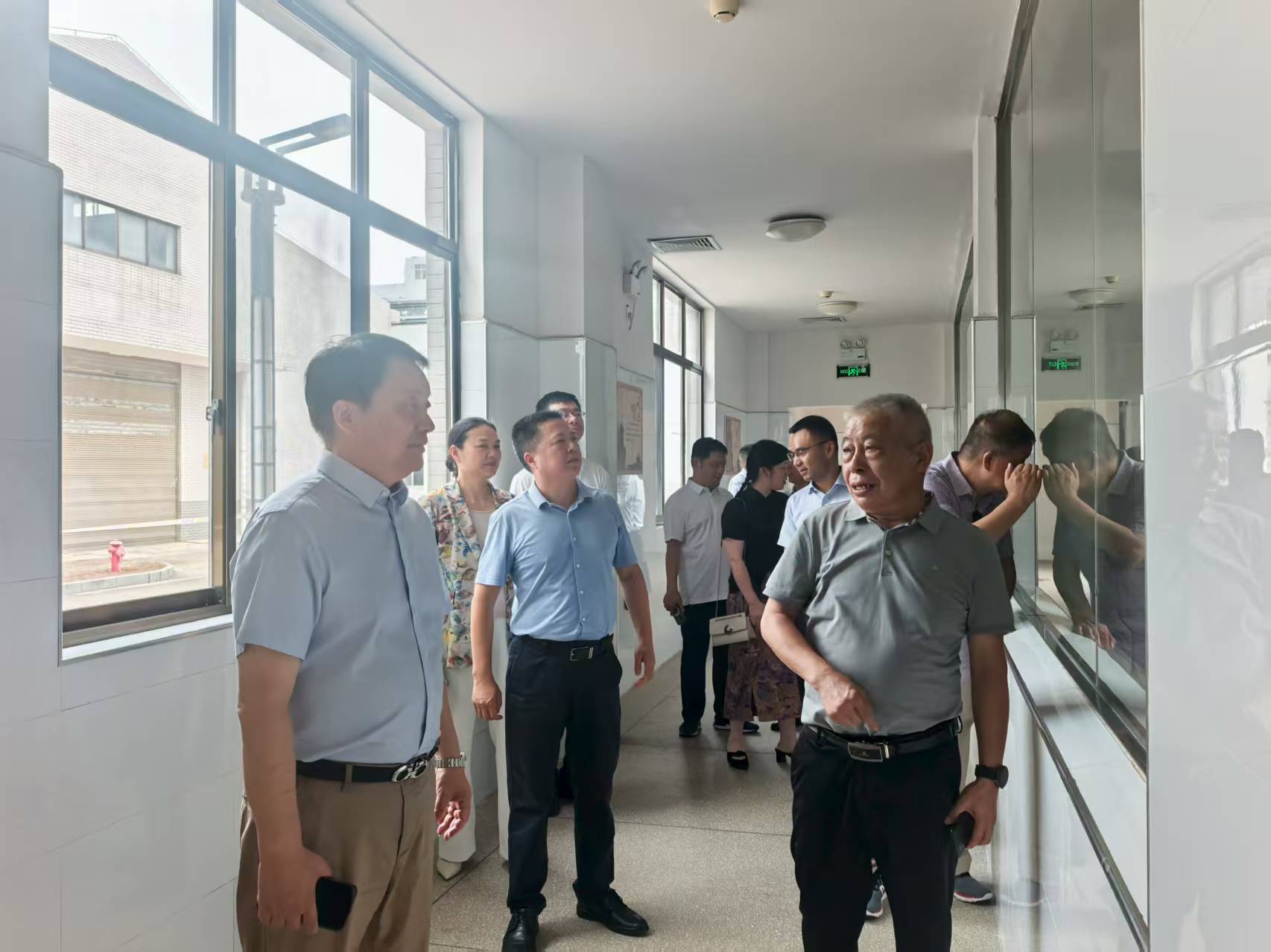 國(guó)家級(jí)茶產(chǎn)業(yè)生態(tài)價(jià)值研究專家組深入益陽茶廠  共繪黑茶綠色轉(zhuǎn)型新藍(lán)圖